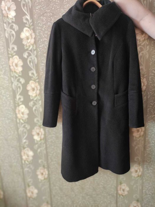 Продам пальто Zara