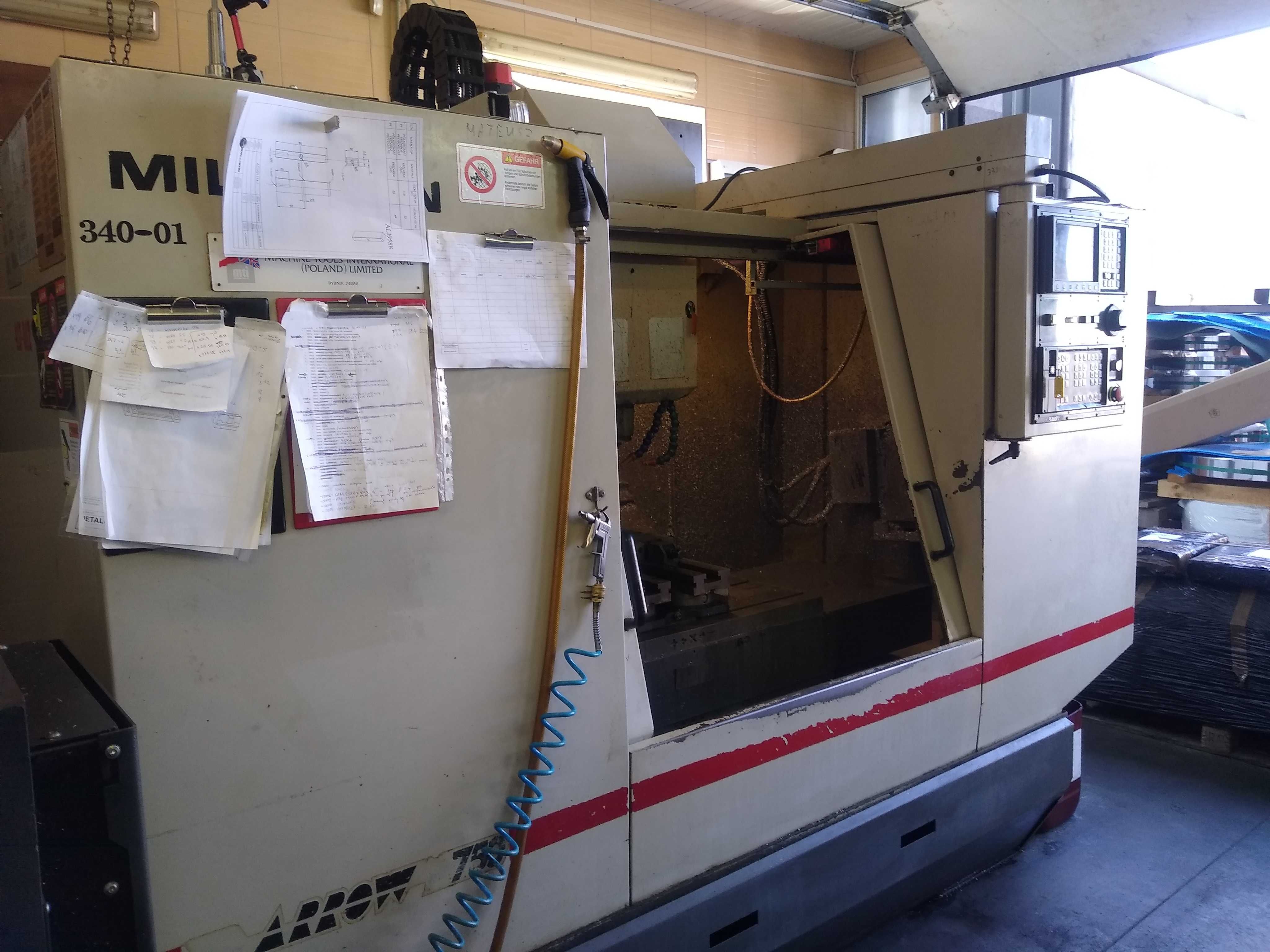 Frezarka CNC CINCINNATI ARROW 750 -4 osie fanuc