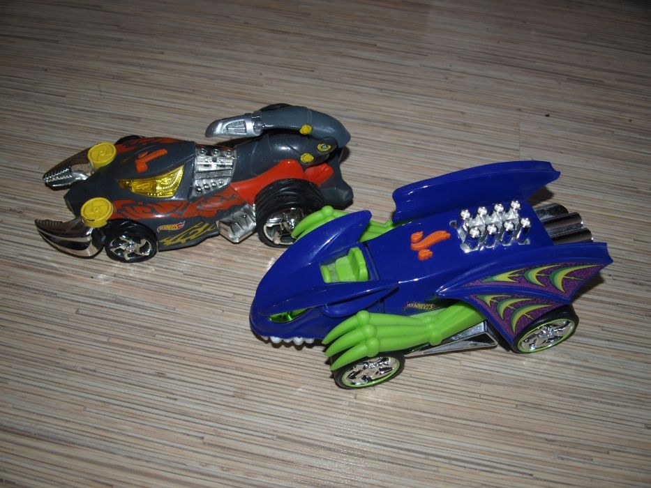 Zestaw dużych interaktywnych samochodów Hot Wheels jak nowe!!