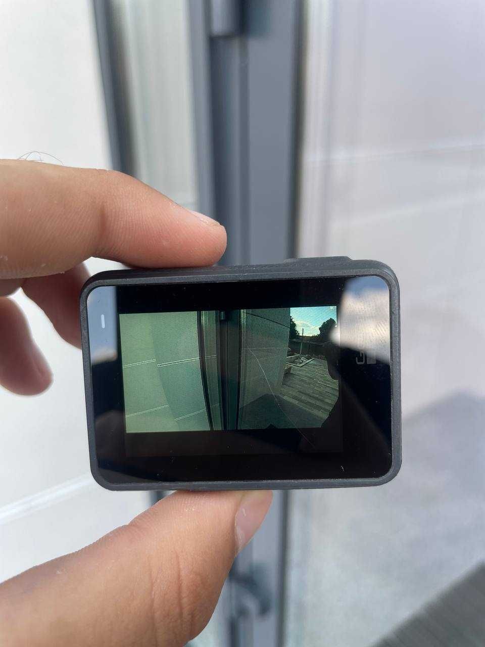 Екшн камера GoPro HERO6 Black з 2 акумуляторами та зарядним пристроєм