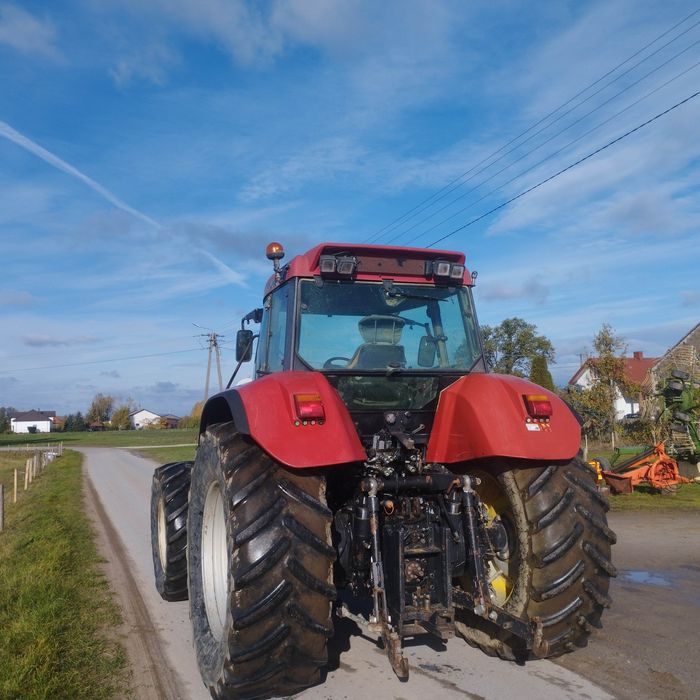 Ciągnik Case cvx 170 rok2001