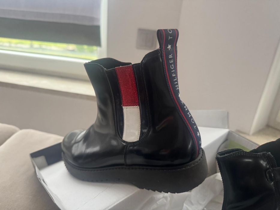 Buty tommy hilfiger r. 38 włoskie