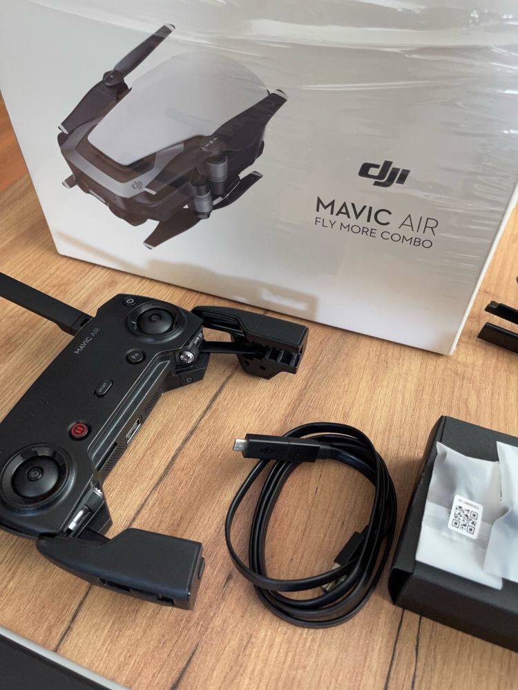 DJI Air Fly More Combo, Дрон. Квадрокоптер.