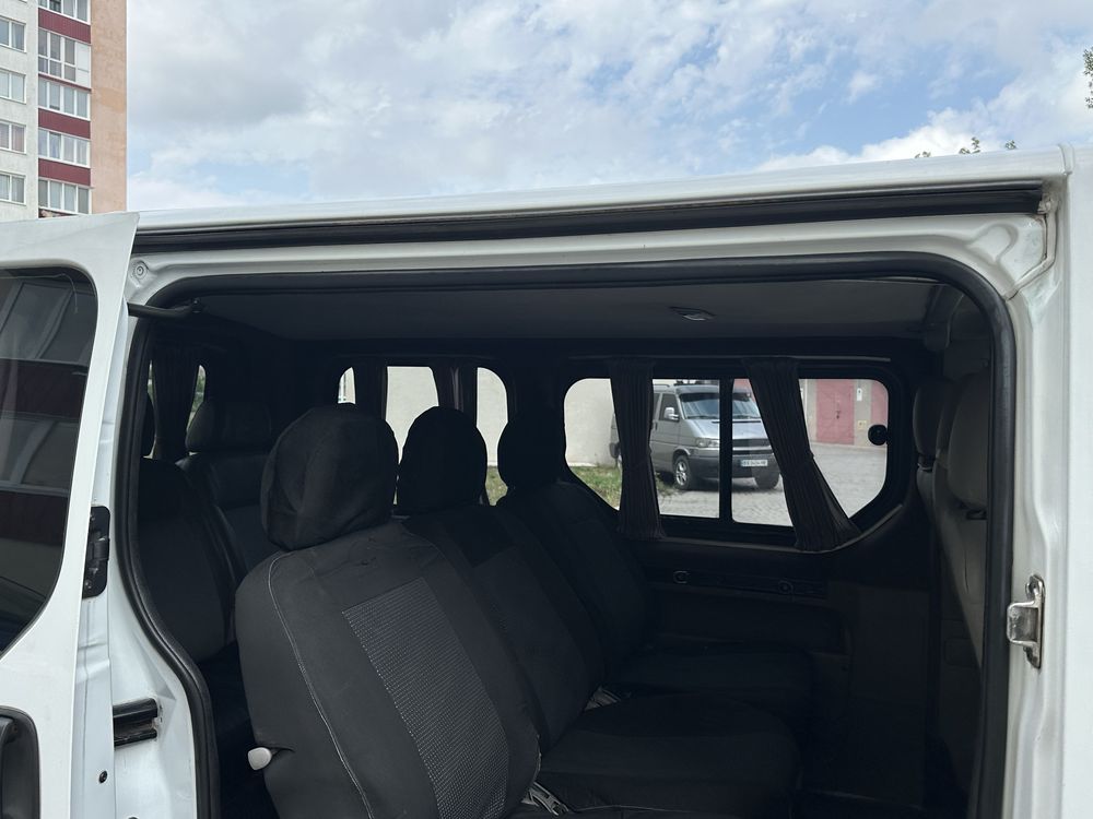 Опель Віваро 2.0TDI