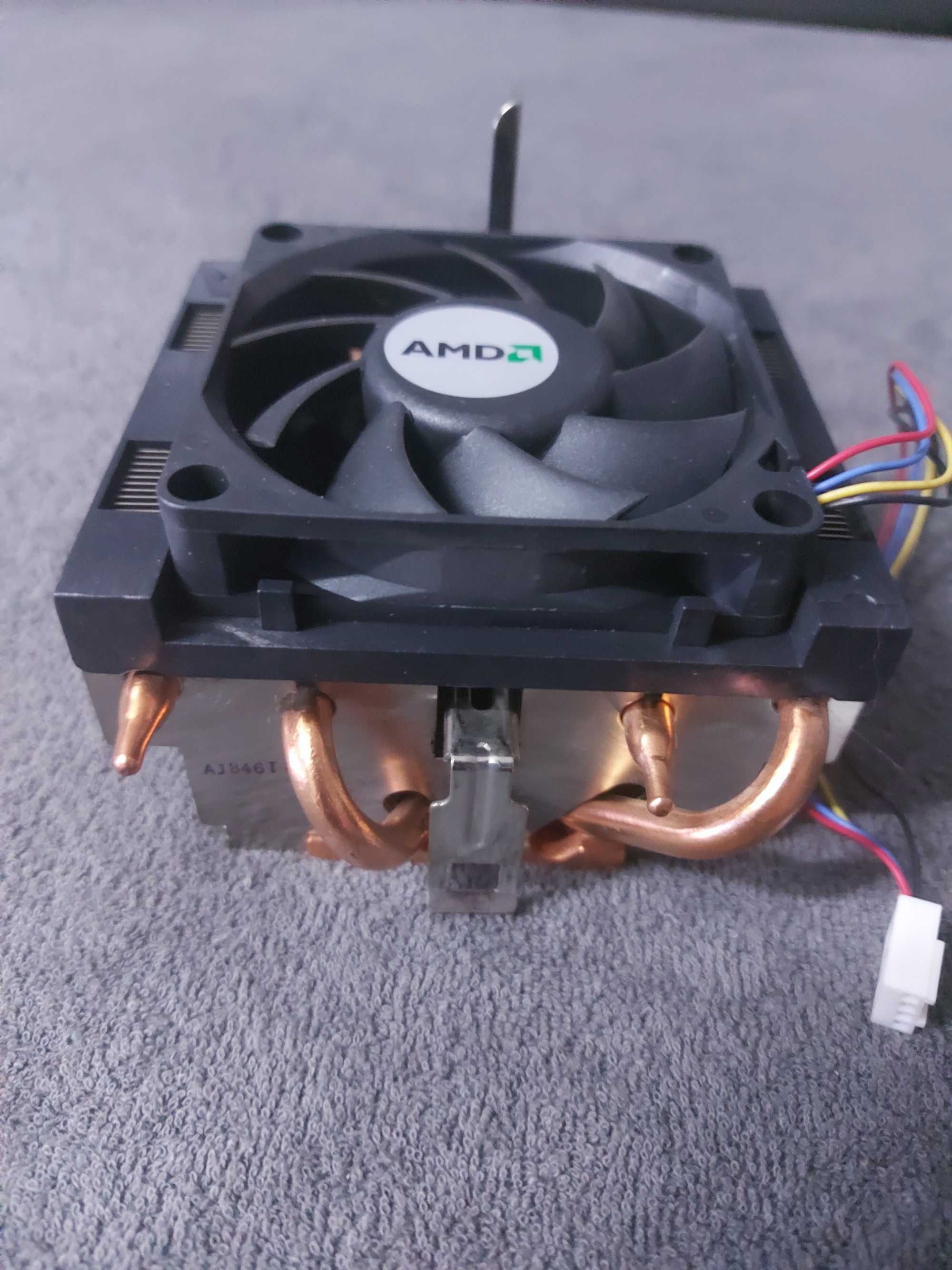 Oryginalne chłodzenie AMD Phenom X4 9950 Black Edition w 100 % sprawne