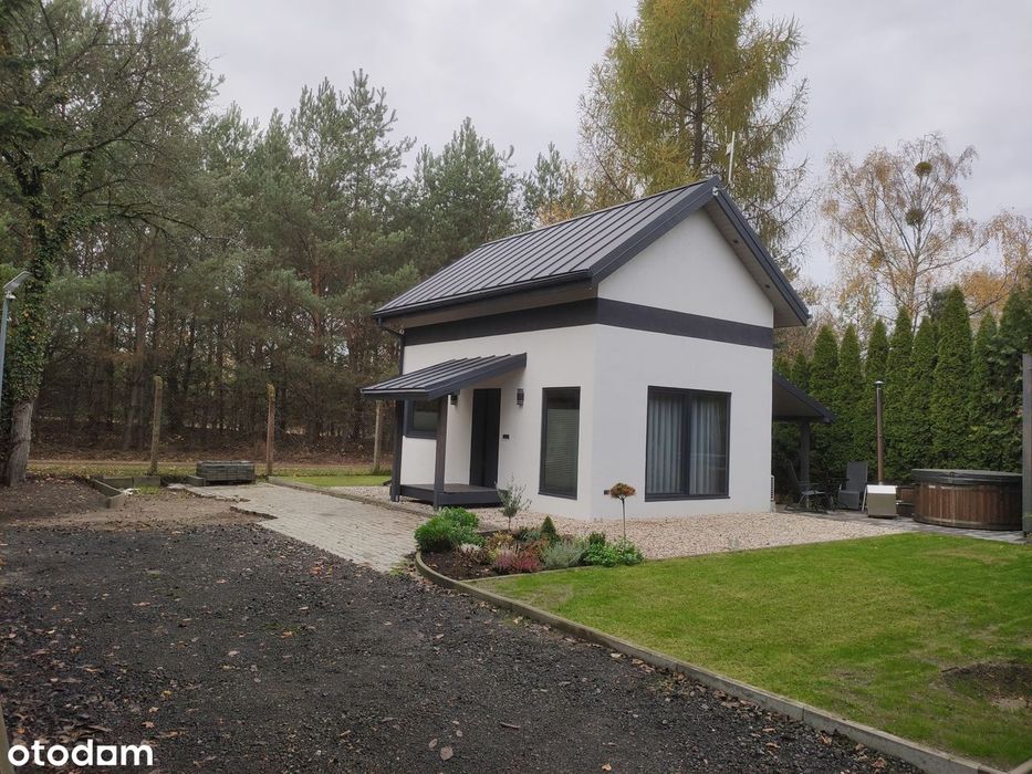 Nowoczesny dom zeroenergetyczny z balią i sauną – Janówek Pierwszy