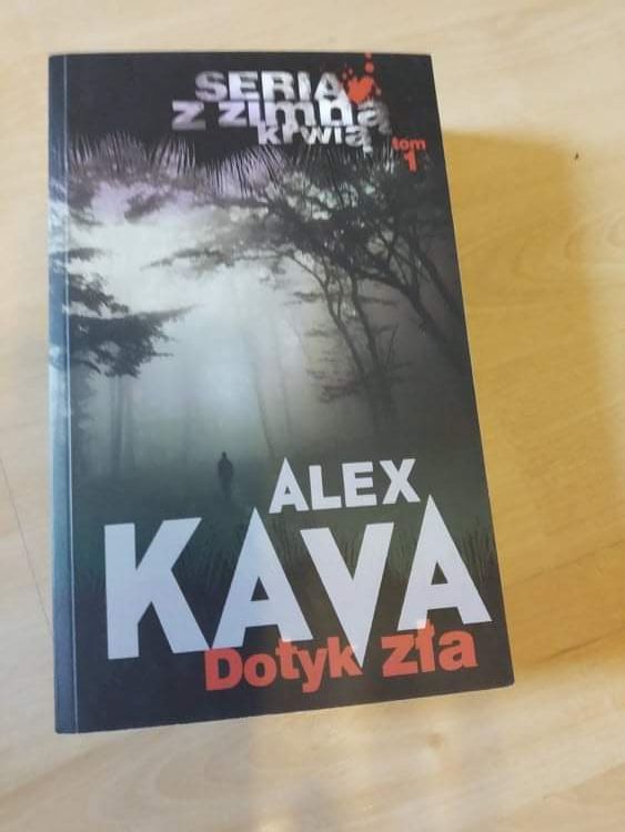 Alex Kava Dotyk zła