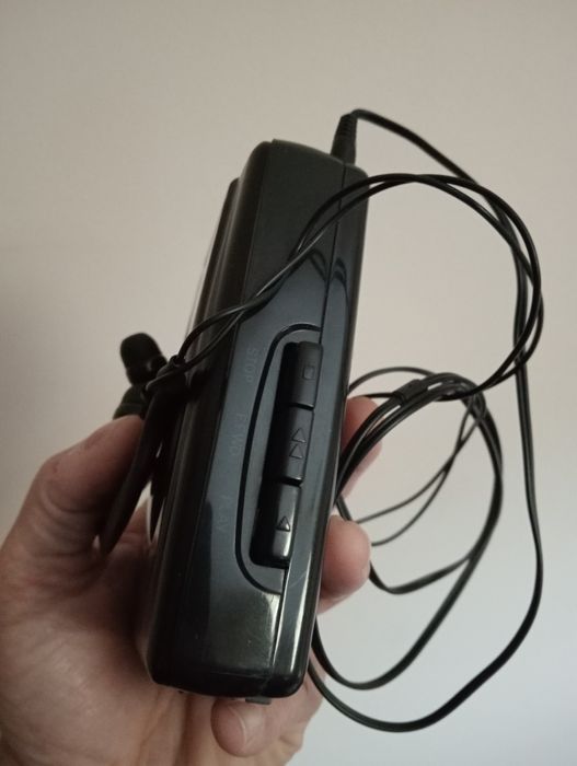 Walkman Oskar AM/FM - Leitor de Cassetes