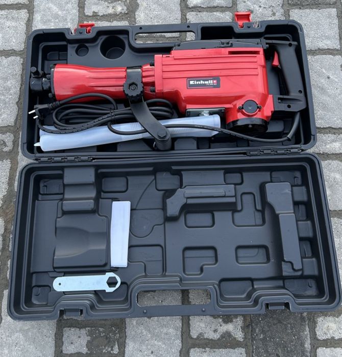 Wynajem młot wyburzeniowy