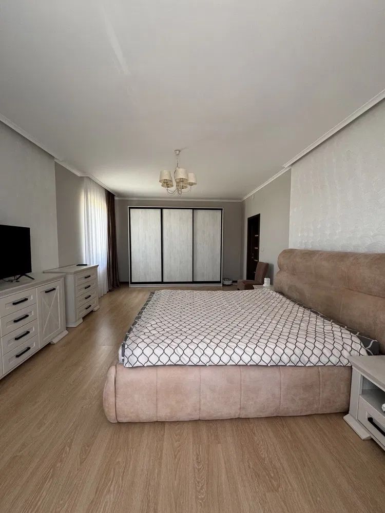 Продаж будинку 12 соток | Басейн з підігрівом | Гараж на 3 авто|Тераса