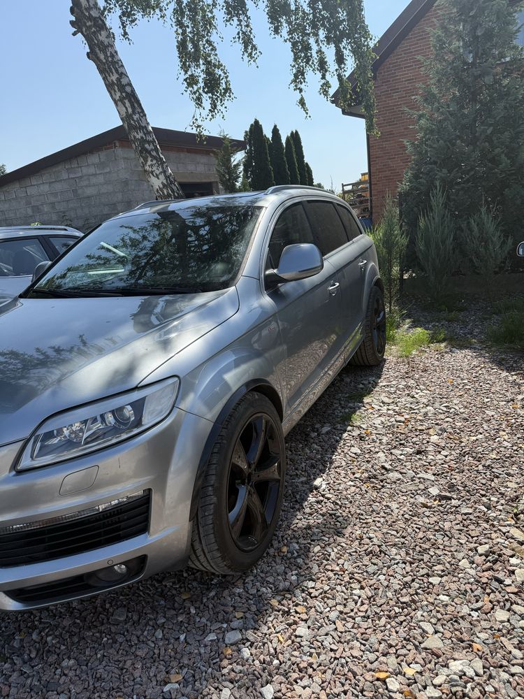 Sprzedam Audi Q7