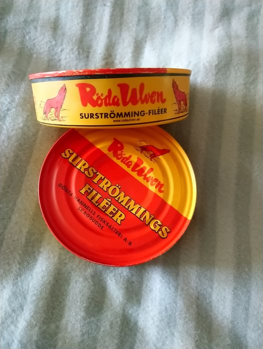 Рибна консерва сюрстреммінг Surstromming Roda Ulven 400 гр філе Швеція