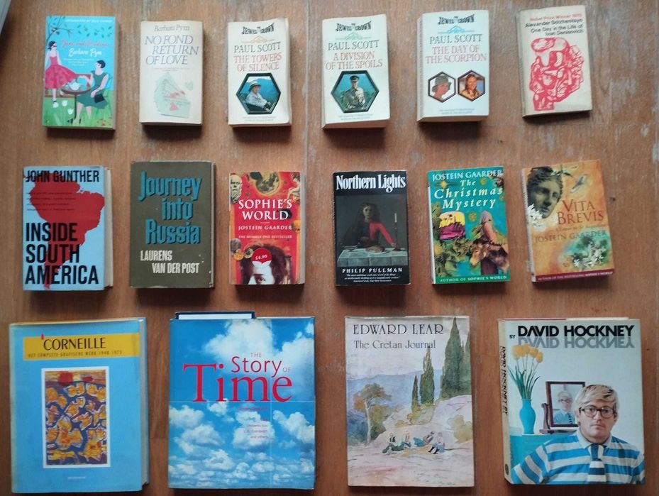 Coleção de livros em inglês
