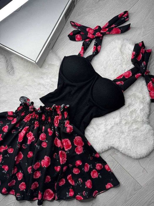 Komplet damski. Tkanina: lekki soft i prążkowany materiał. Top!!!