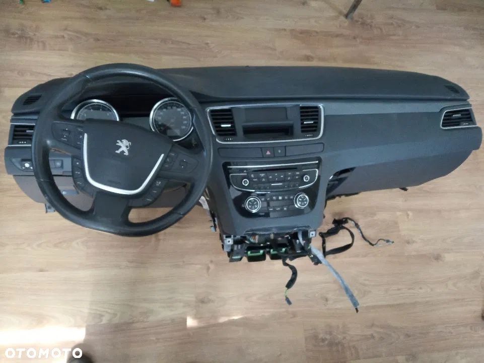 Konsola Peugeot 508 oryginal bez Head-Up