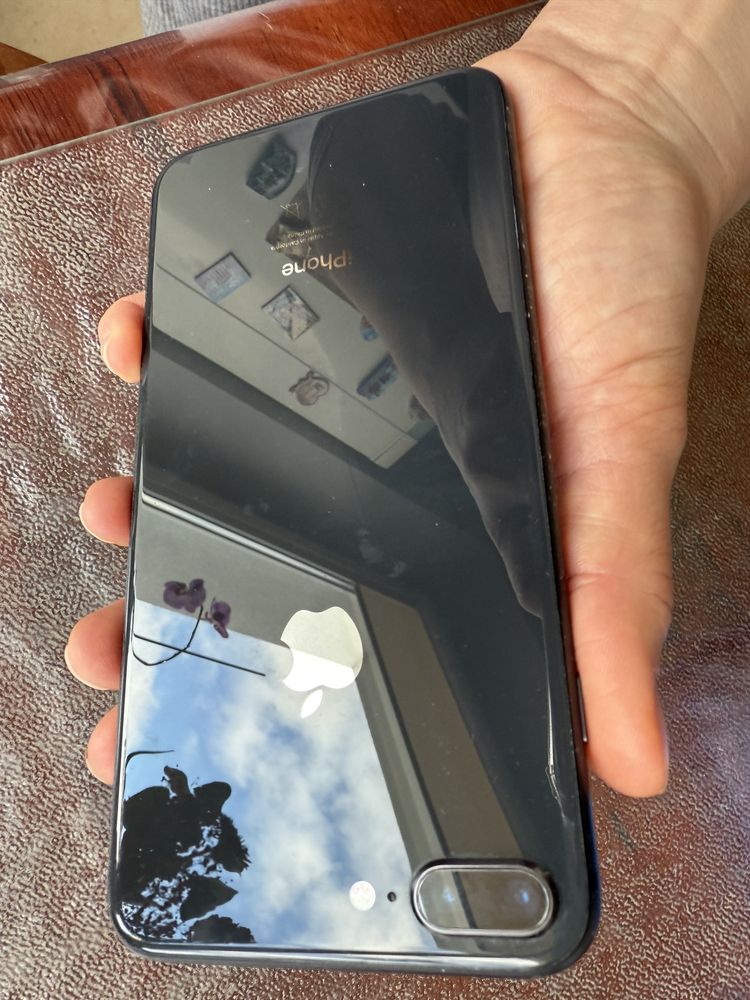 Iphone 8 plus max Bez Negocjacji