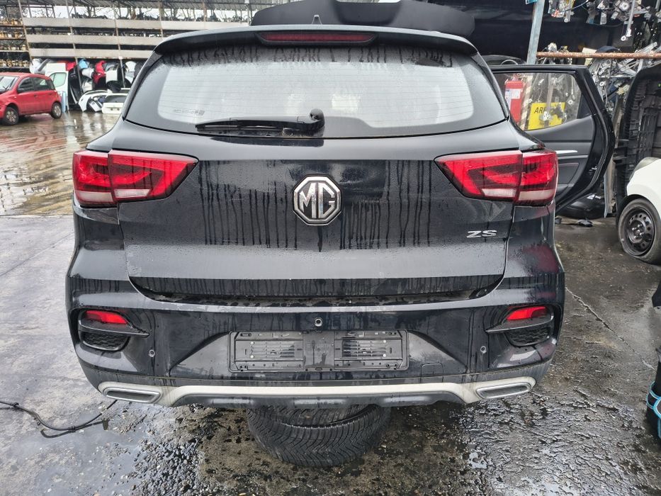 MG ZS Classic Tył kompletny Klapa Zderzak lampa belka