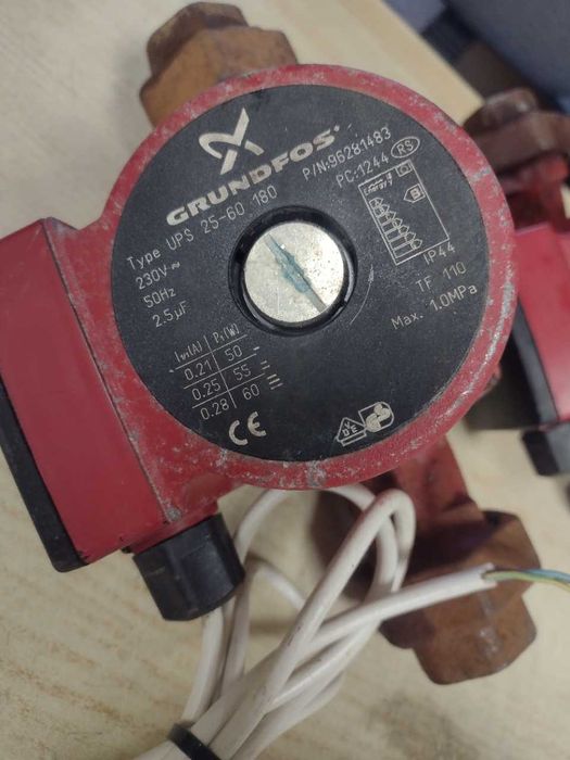 Pompa obiegowa Grundfos 25- 60 180 z półśrubunkami