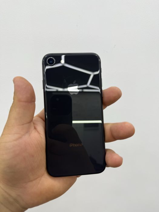 iPhone 8 com 128GB