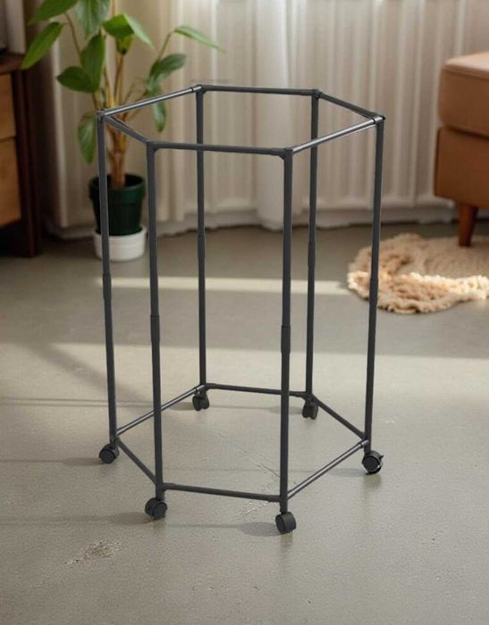 Підлогова вішалка для одягу на колесах поворотна