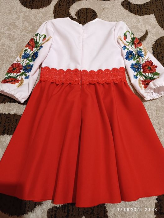 Вишита сукня для дівчинки, вишиванка