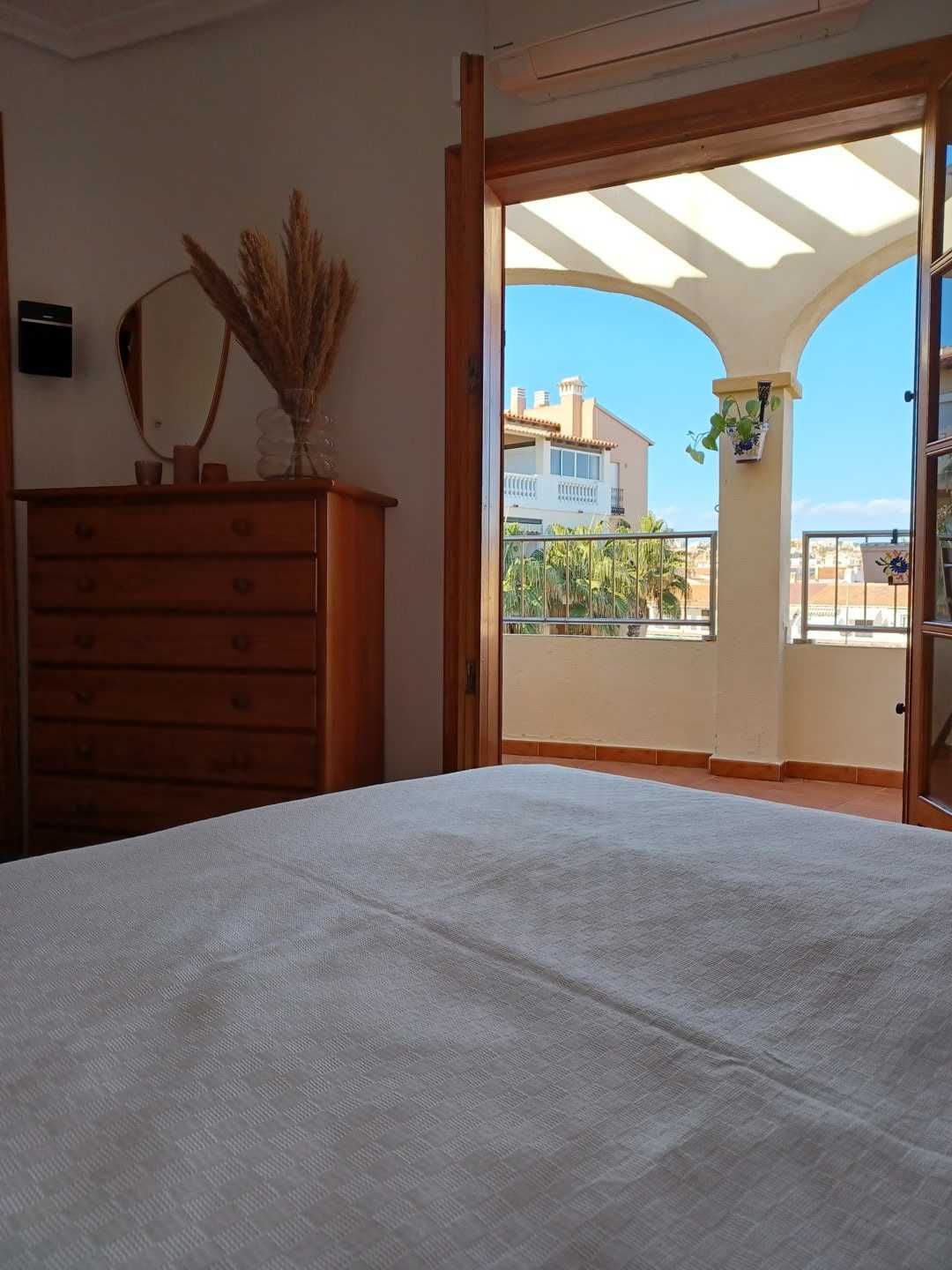 Hiszpania - Apartament dwupoziomowy przy plaży - basen - Torrevieja