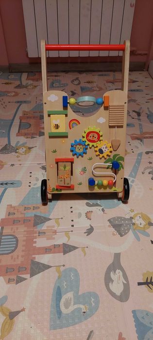 Pchacz drewniany Elefun