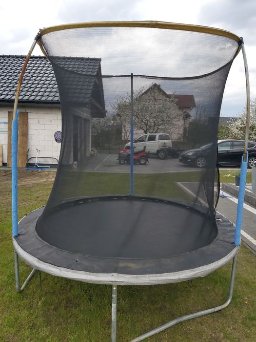 Trampolina 8ft używana