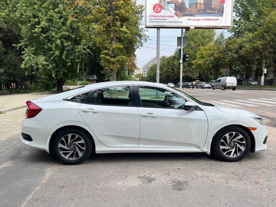 HONDA Civic X 2016
