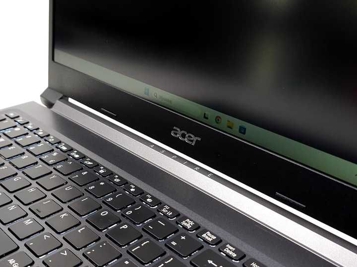 Laptop Acer Aspire 7 A715-43G GAMING R5 5625u 16GB 512GB RTX 3050 W11