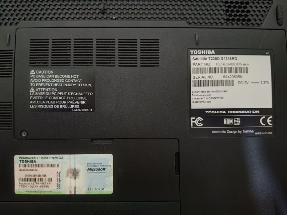 Ноутбук Toshiba на запчастини