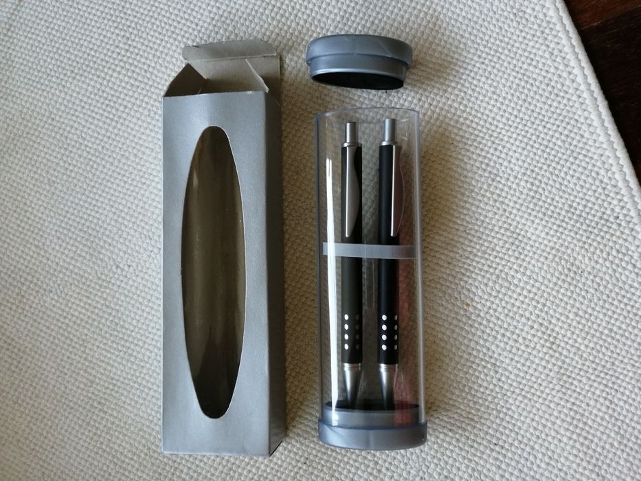 Conjunto caneta e lapiseira