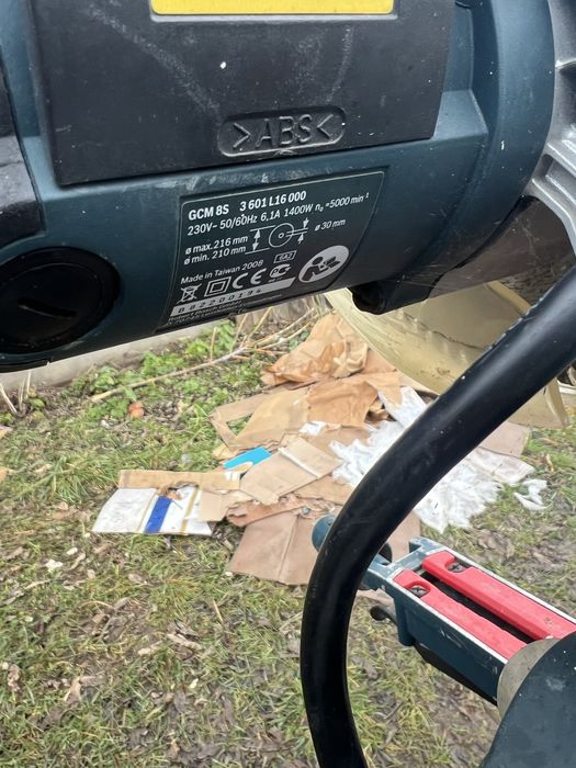 Торцовка bosch з столом