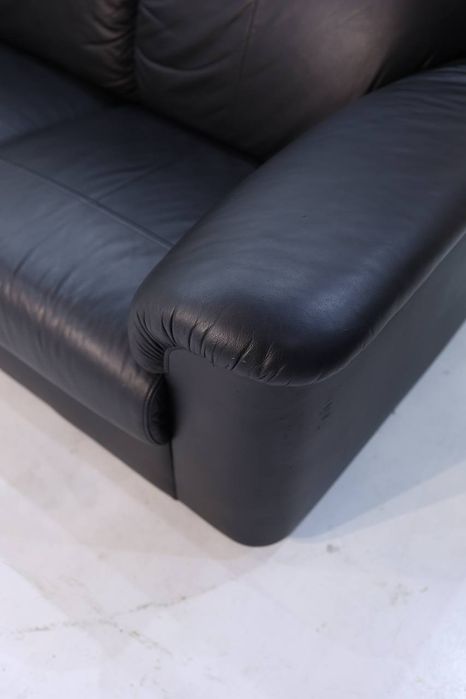 Шкіряний тримісний  диван чорний,   Німеччина