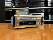 Odtwarzacz MiniDisc Yamaha MDX-E100 PianoCraft, Audio Room