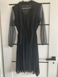 Czarna sukienka rozmiar S plisowana