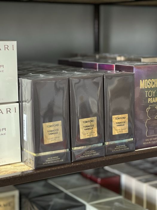 Духи унісекс Tom Ford Tobacco Vanille. Парфюмы Том Форд Табако Ваниль