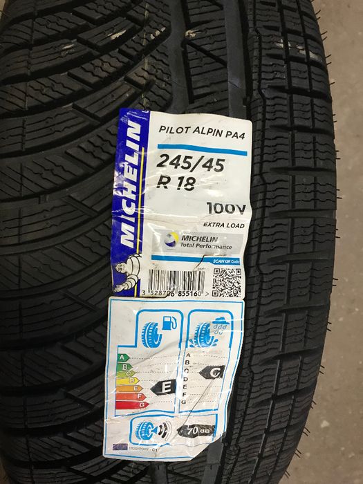 Opona 245 45 R18 Michelin