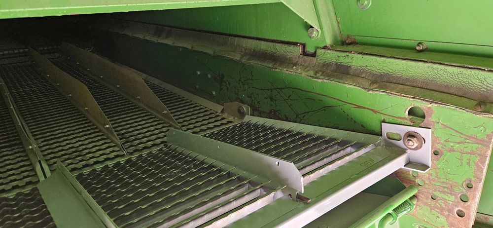 Комбайн зернозбиральний JOHN DEERE 1065 . 3.6m.