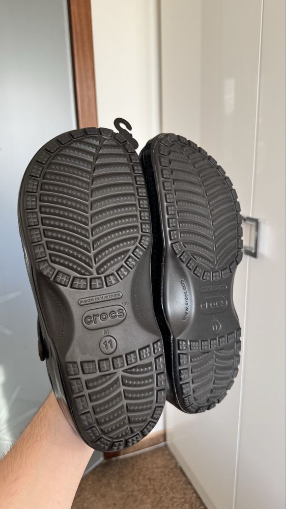 Crocs x Ron English