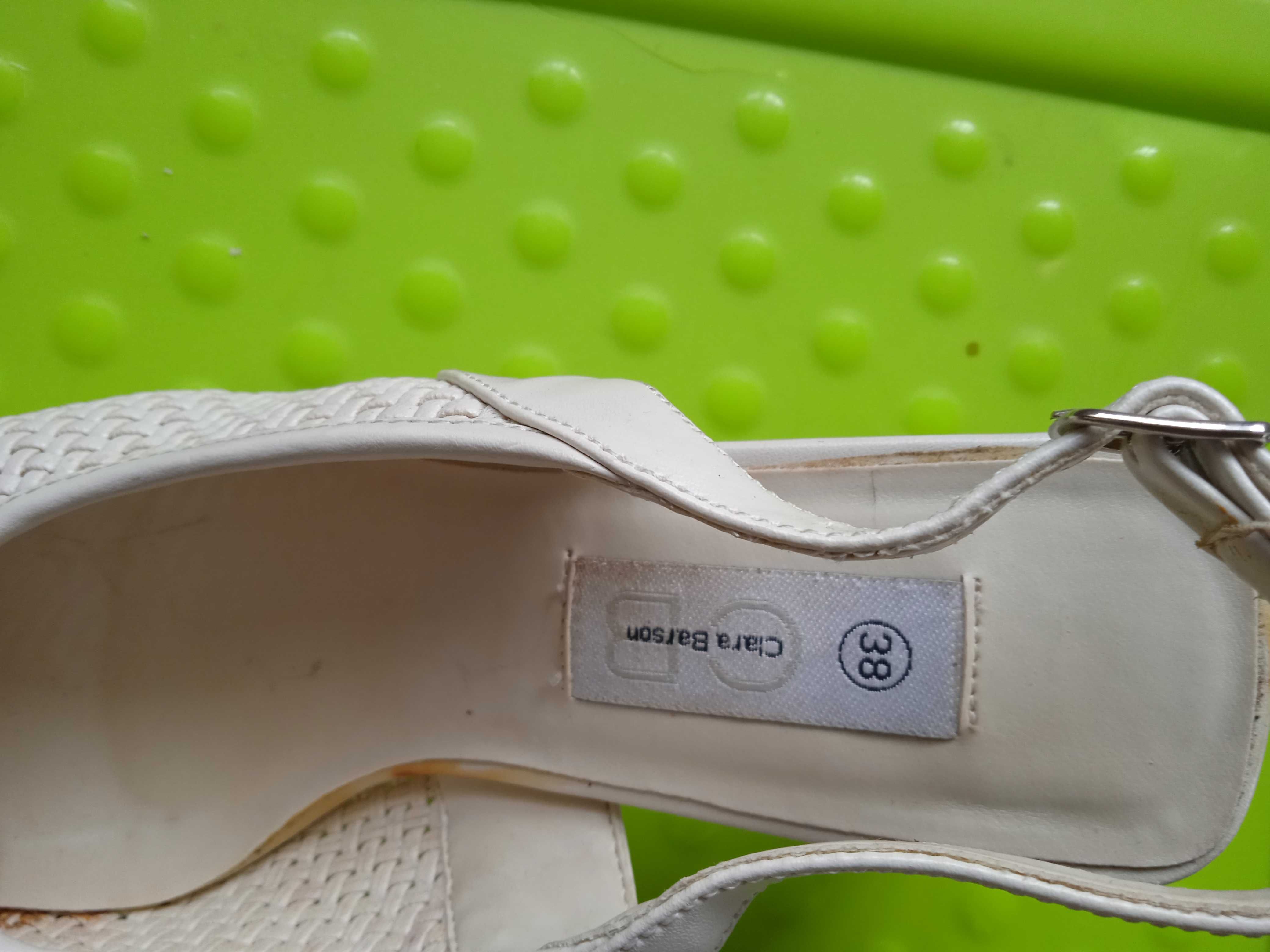 buty damskie letnie, obcas, odkryta pięta , r.38, beż