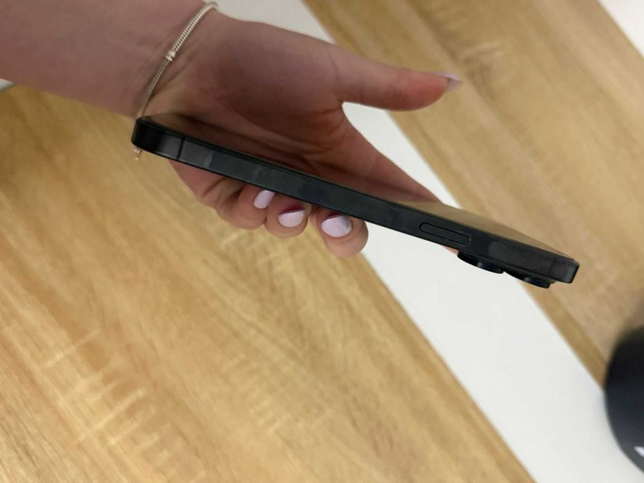 Iphone 15 Pro Max 256gb como novo na caixa com fatura e garantia