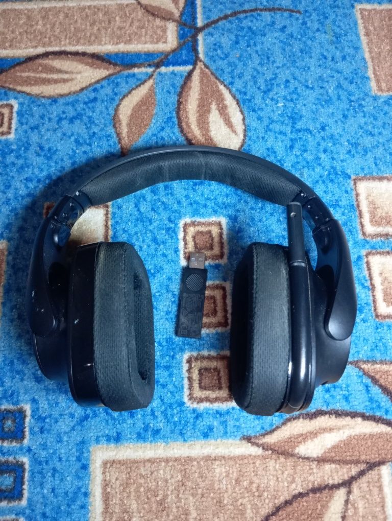 Ігрові навушники Logitech G533 – бездротові, все працює!