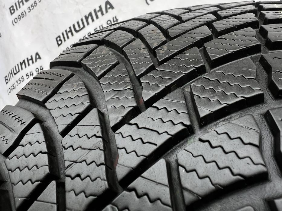 Шини 215/55 R 17 Bridgestone Blizzak LM005. Зима пара. Колеса склад.