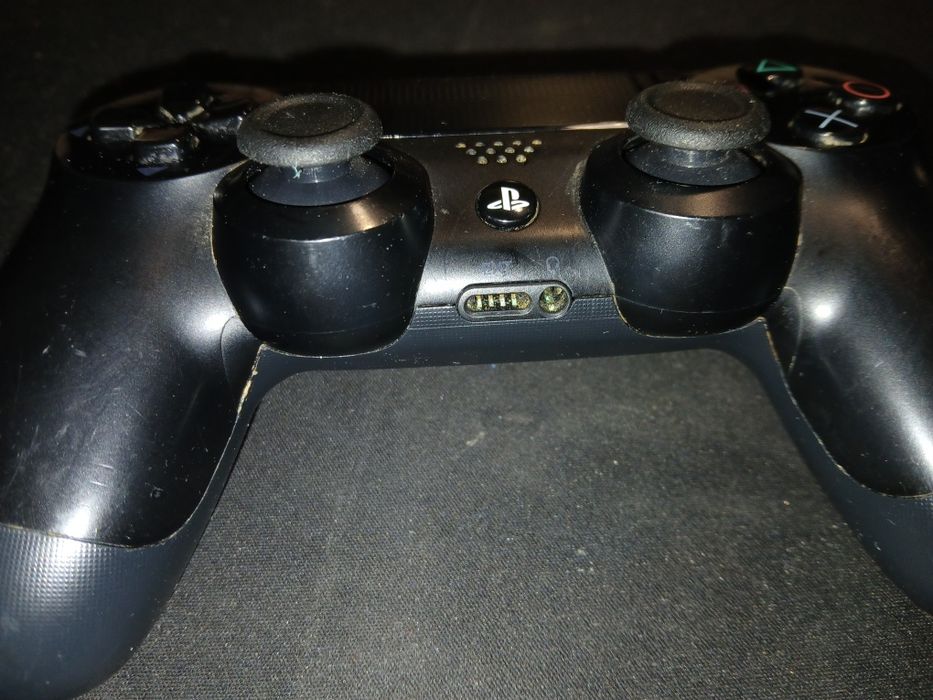 Kontroler do konsoli ps4