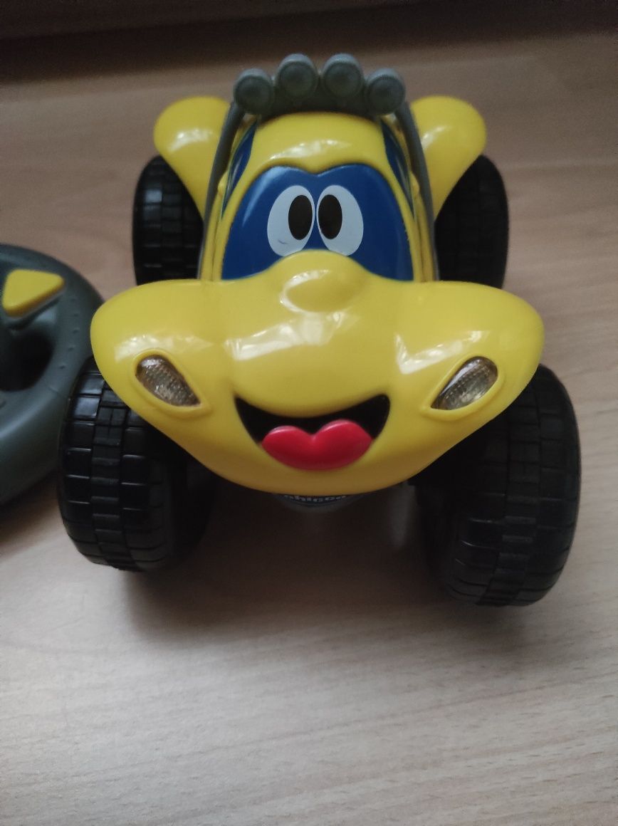 Auto sterowane Chicco.