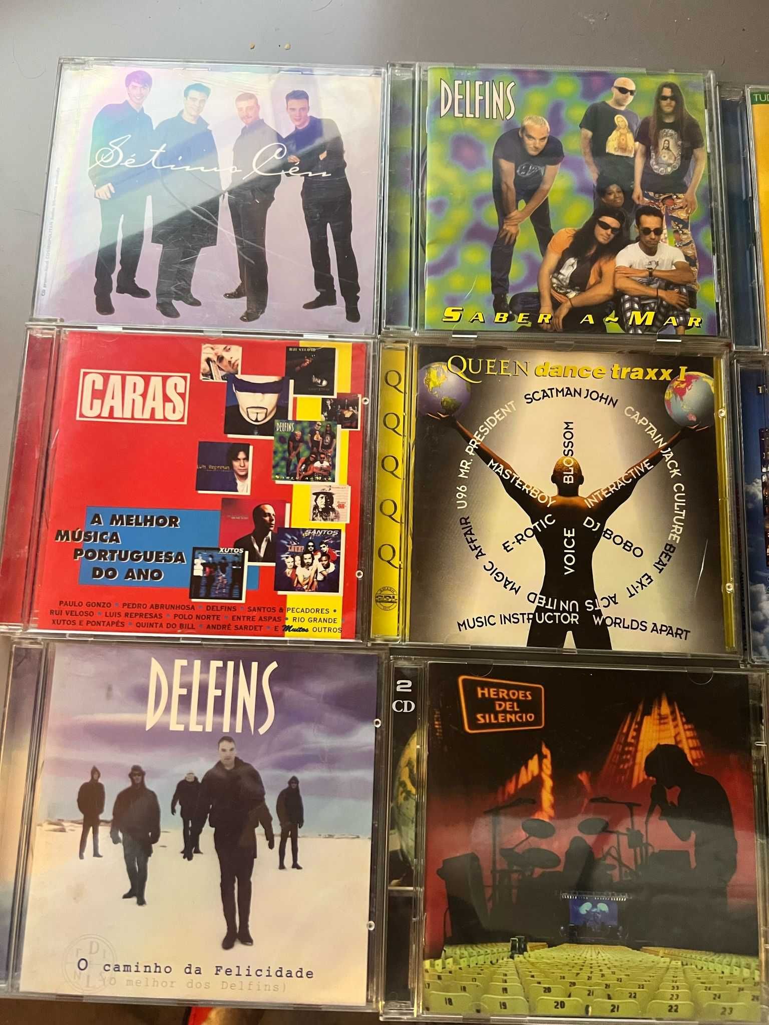 CDs Originais em bom estado + porta CDs ( para 20 CDs) em ótimo estado