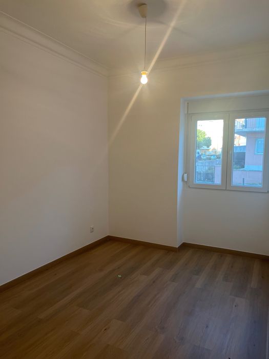 Apartamento Duplex T2+1 - Estação CP Benfica