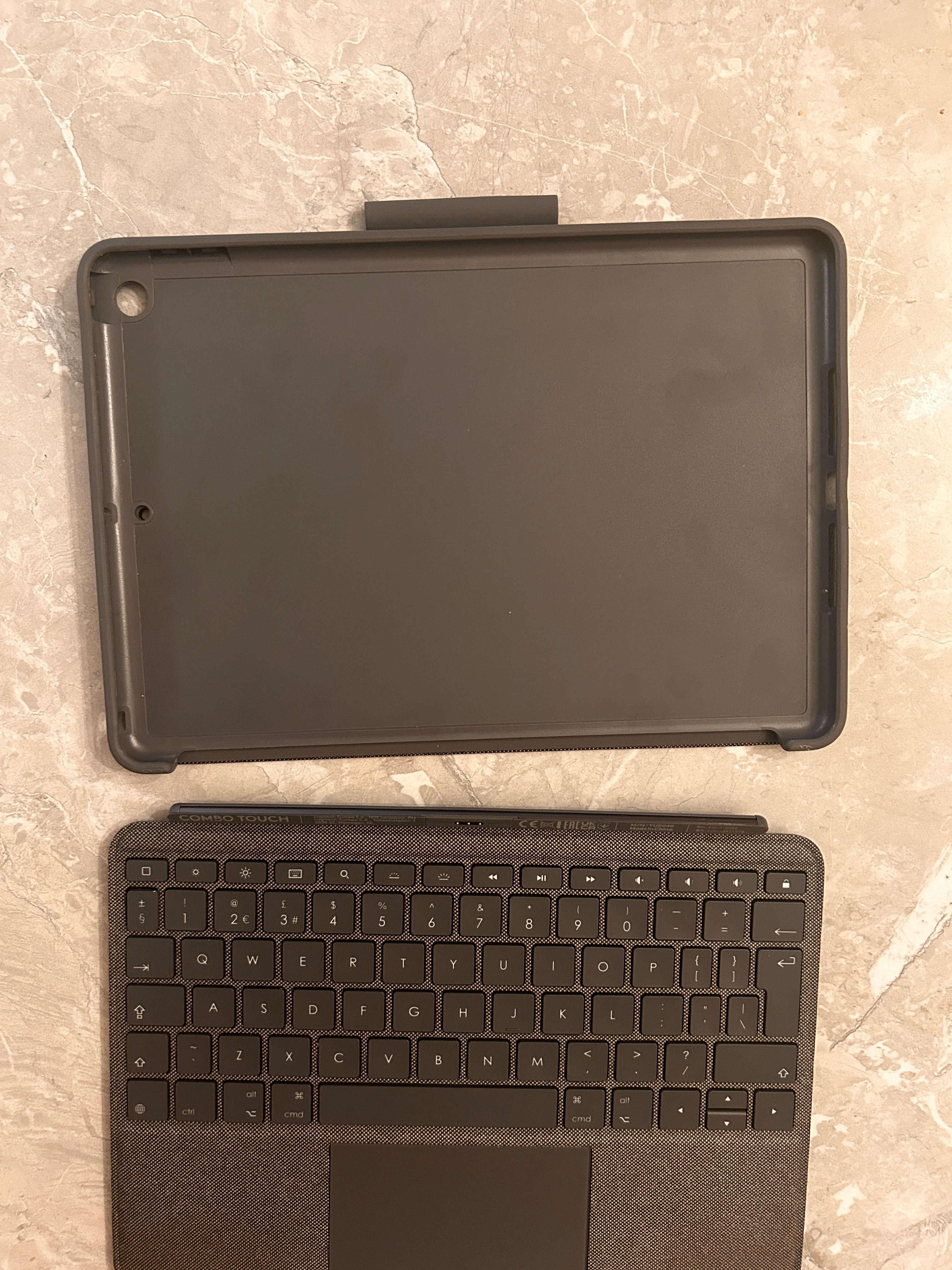 Etui na iPad LOGITECH Combo Touch Szary Klawiatura