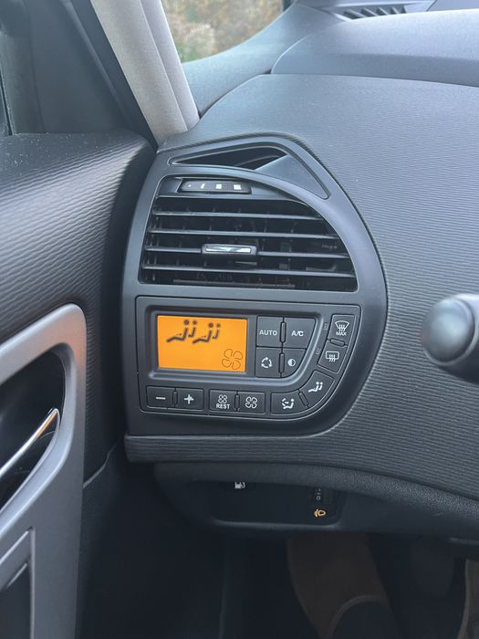 Sprzedam citroena C4 picasso